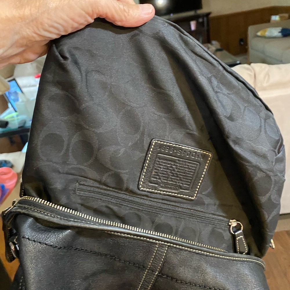 Coach Vintage Black Leather Hobo Shoulder Bag Style 9697 Y2K Genuine Leather - Picture 7 of 9